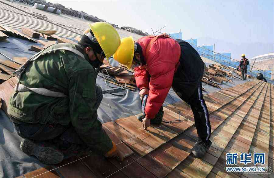 （體育·圖文互動）（4）“海陀戴雪”復(fù)工忙——訪北京冬奧會延慶賽區(qū)建設(shè)現(xiàn)場（配本社同題文字稿）