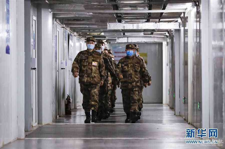 （圖文互動）（2）經(jīng)中央軍委主席習近平批準 軍隊支援湖北醫(yī)療隊圓滿完成任務回撤