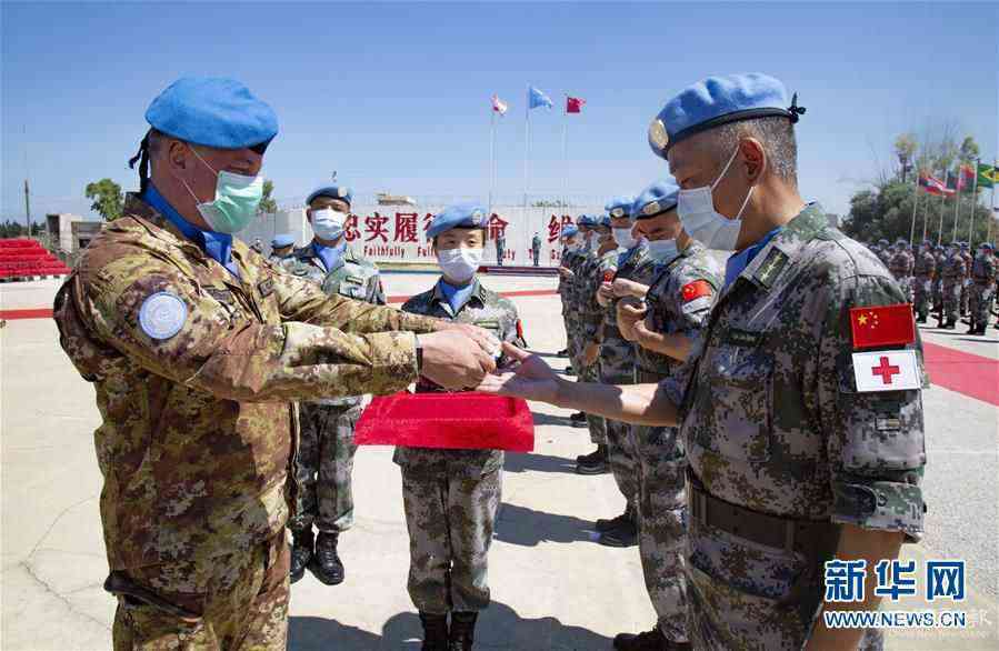 （國際）（1）中國赴黎巴嫩維和官兵被授予聯(lián)合國勛章