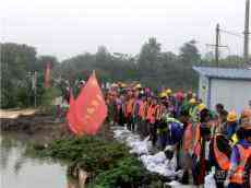 合肥“街巷戰(zhàn)”里“中建藍(lán)”的“紅色力量”