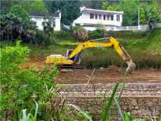 嶺南景區(qū)停車場(chǎng)擴(kuò)建如火如荼