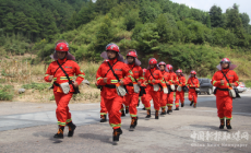 湖南新寧：森林消防常態(tài)化練兵 牢筑生態(tài)安全“防火墻”