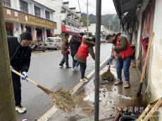 安徽休寧縣鶴城鄉(xiāng)：干干凈凈迎新春?就在徽州過大年