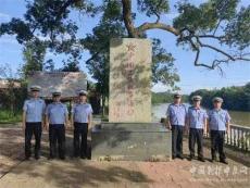 湖南藍(lán)山：“紅軍路上”交警中隊(duì)