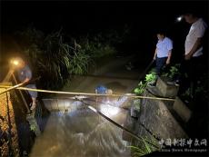 安徽休寧縣月潭湖鎮(zhèn)：以“迅”應(yīng)“汛” 風(fēng)雨同心護(hù)家園